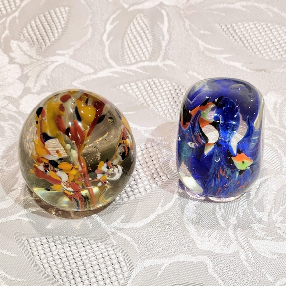 2 fish paper weight - Picture 15 of 15